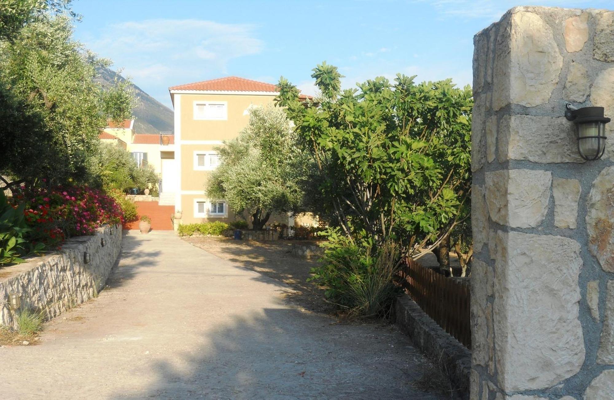 Delfinia Daire Vlachata Dış mekan fotoğraf